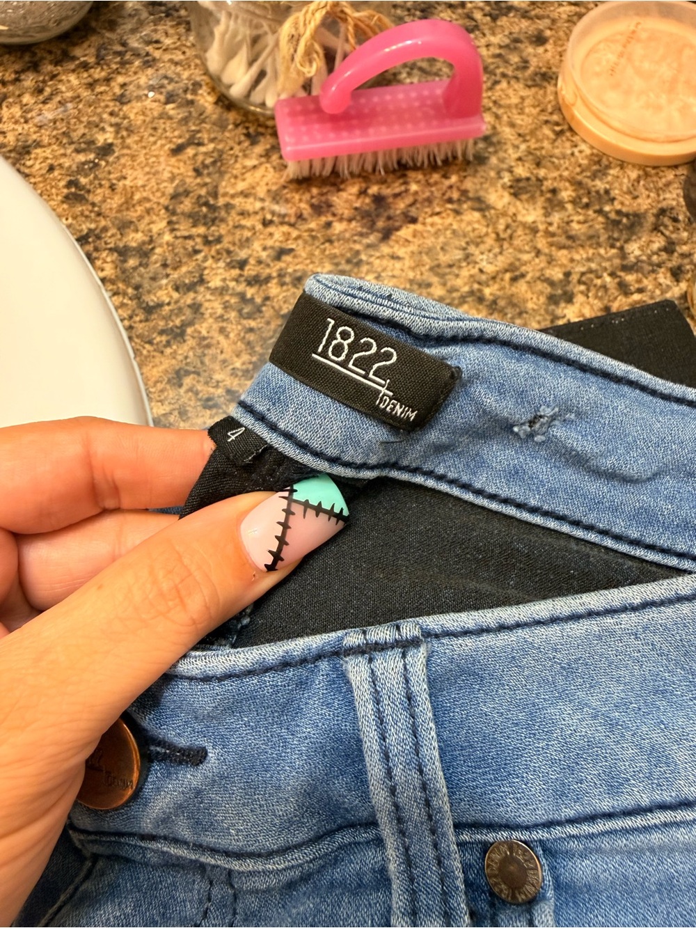 1822 Denim Women’s Light Wash Blue Jeggings